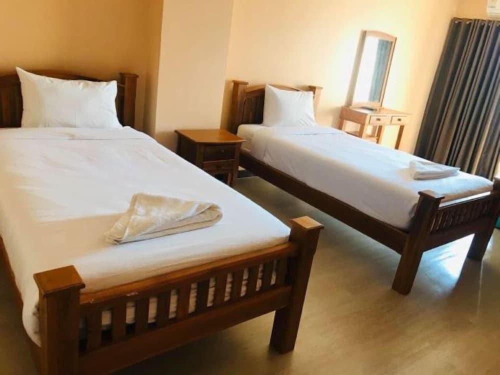 Bp Grand Hotel Chiang Mai Esterno foto