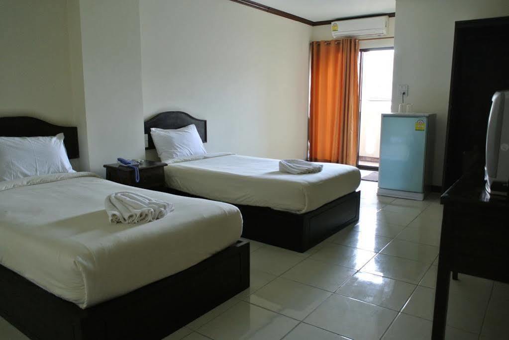 Bp Grand Hotel Chiang Mai Esterno foto